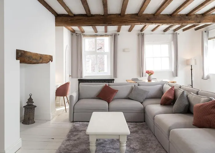 Unique - Coffee Yard 아파트 *