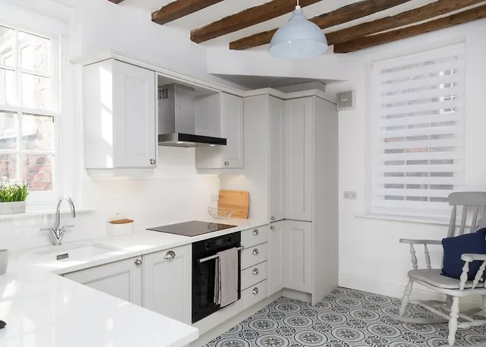 아파트 Unique - Coffee Yard